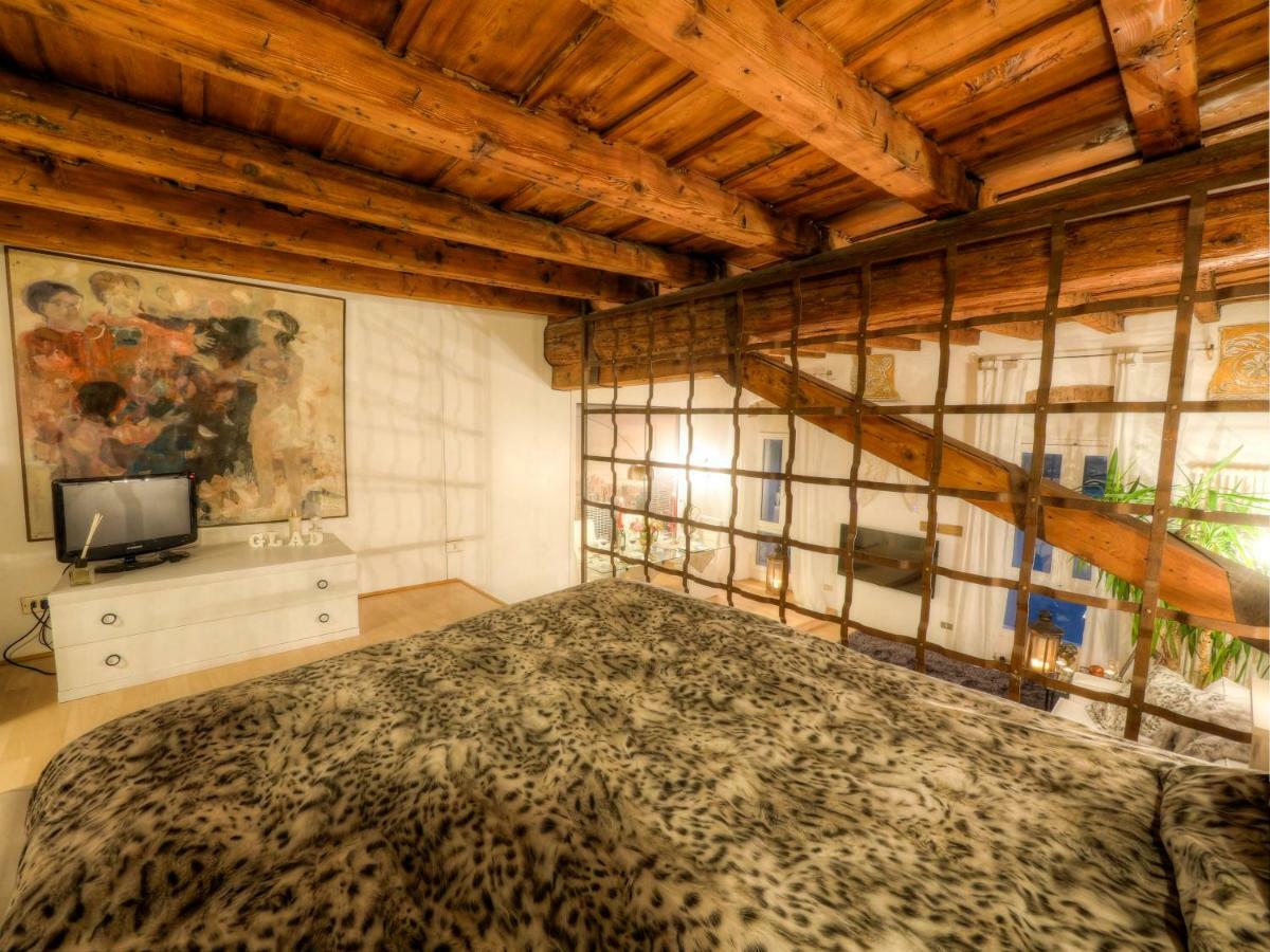 Apartamento Casa Archi - Vista Sul Fiume Verona Exterior foto